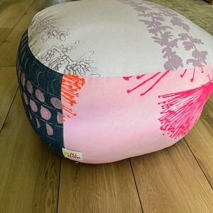 Kealopiko Colorful Patchwork Pouf